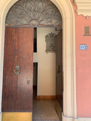 Saragozza Boutique Apartment Bologna Exterior foto